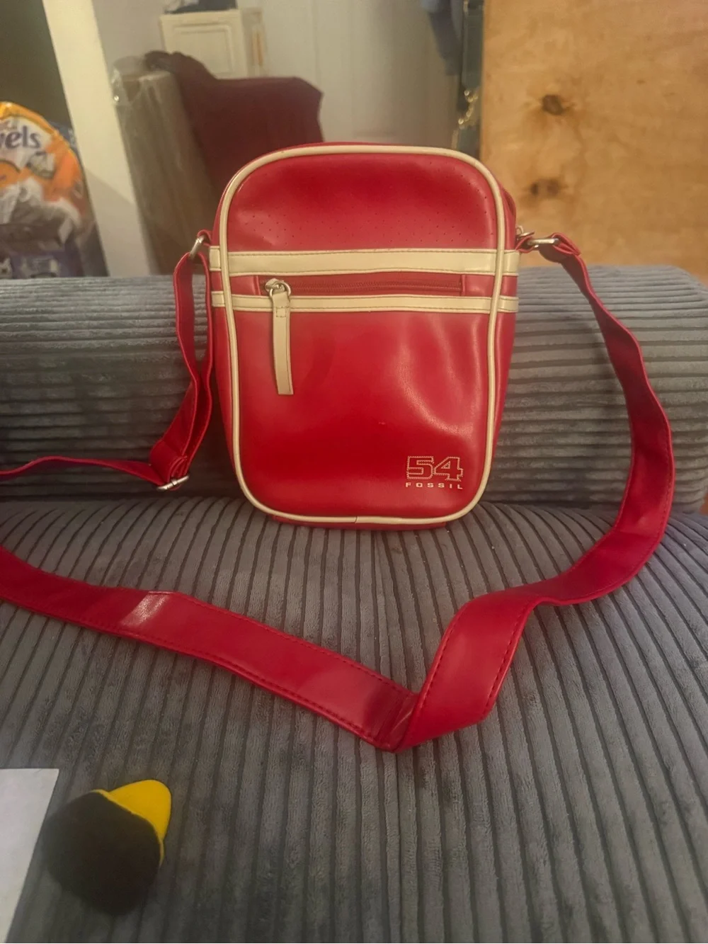 Fossil Red Retro Crossbody Bag with Cream Trim GUC